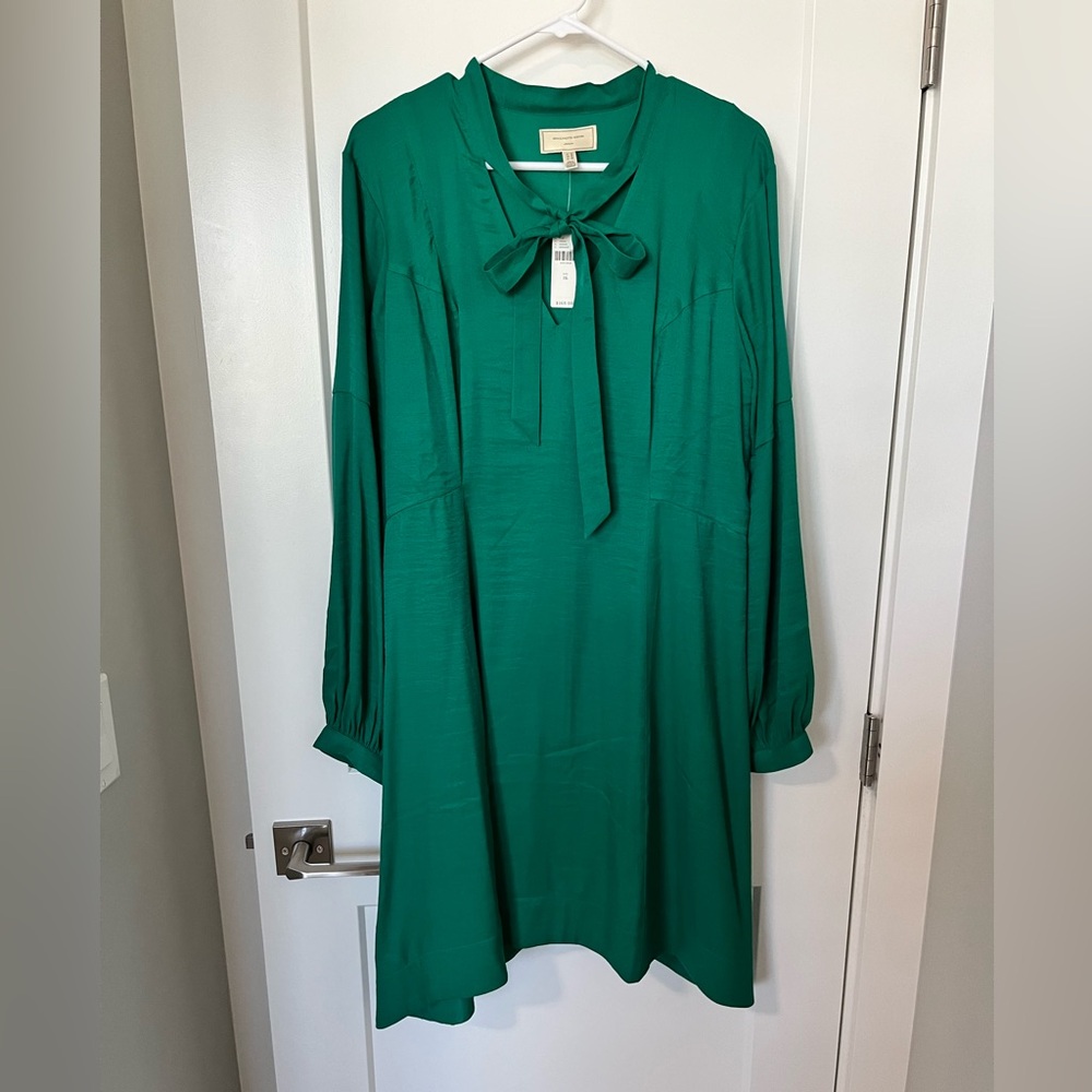 Anthropologie long-sleeved green tie-neck dress
